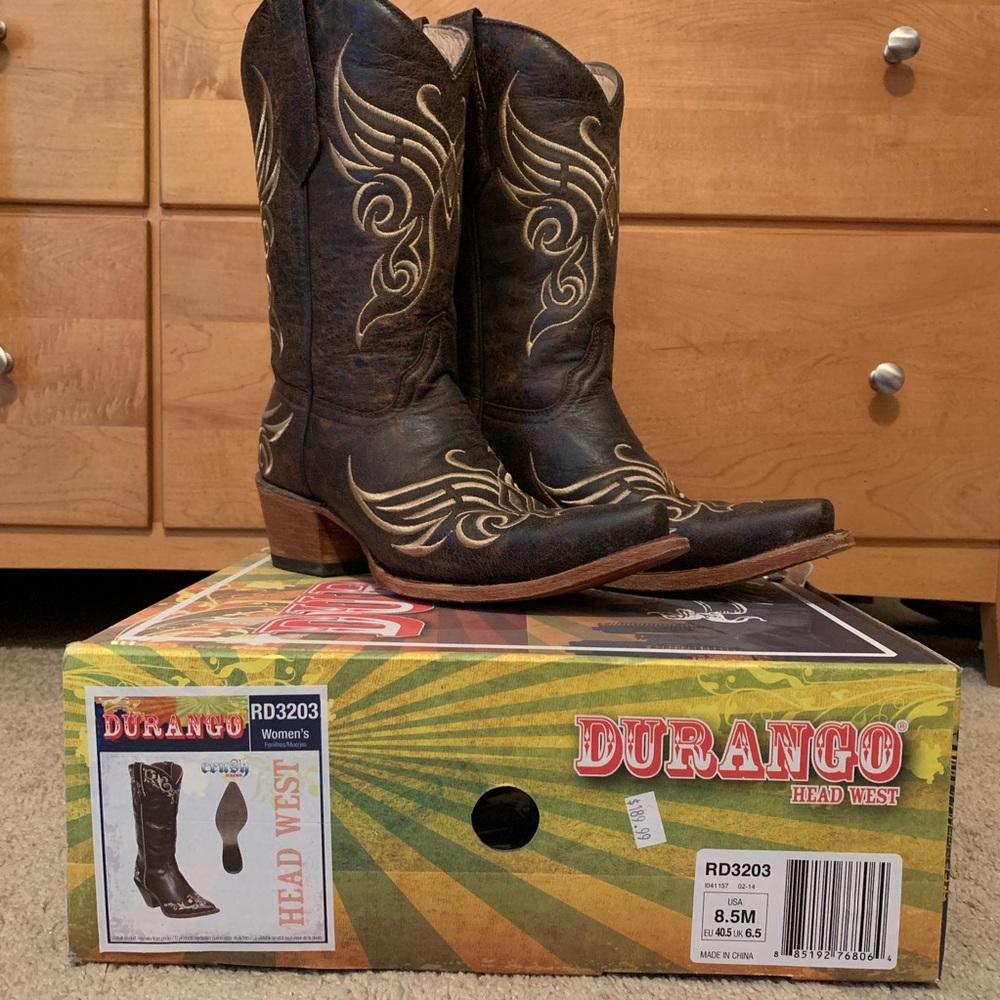 Women’s size 8.5 Durango Head West Cowboy boots